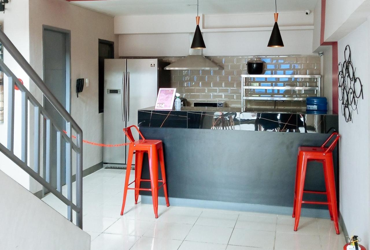 Central District Hotel Davao City Esterno foto